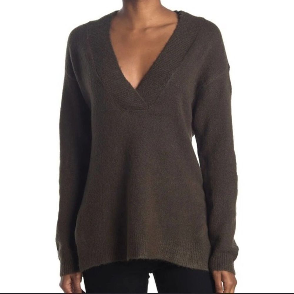 RDI Women Burnt Olive V-Neck Tunic Raw Edge Knit Sweater W/ Side Slit Vent Sz: S
